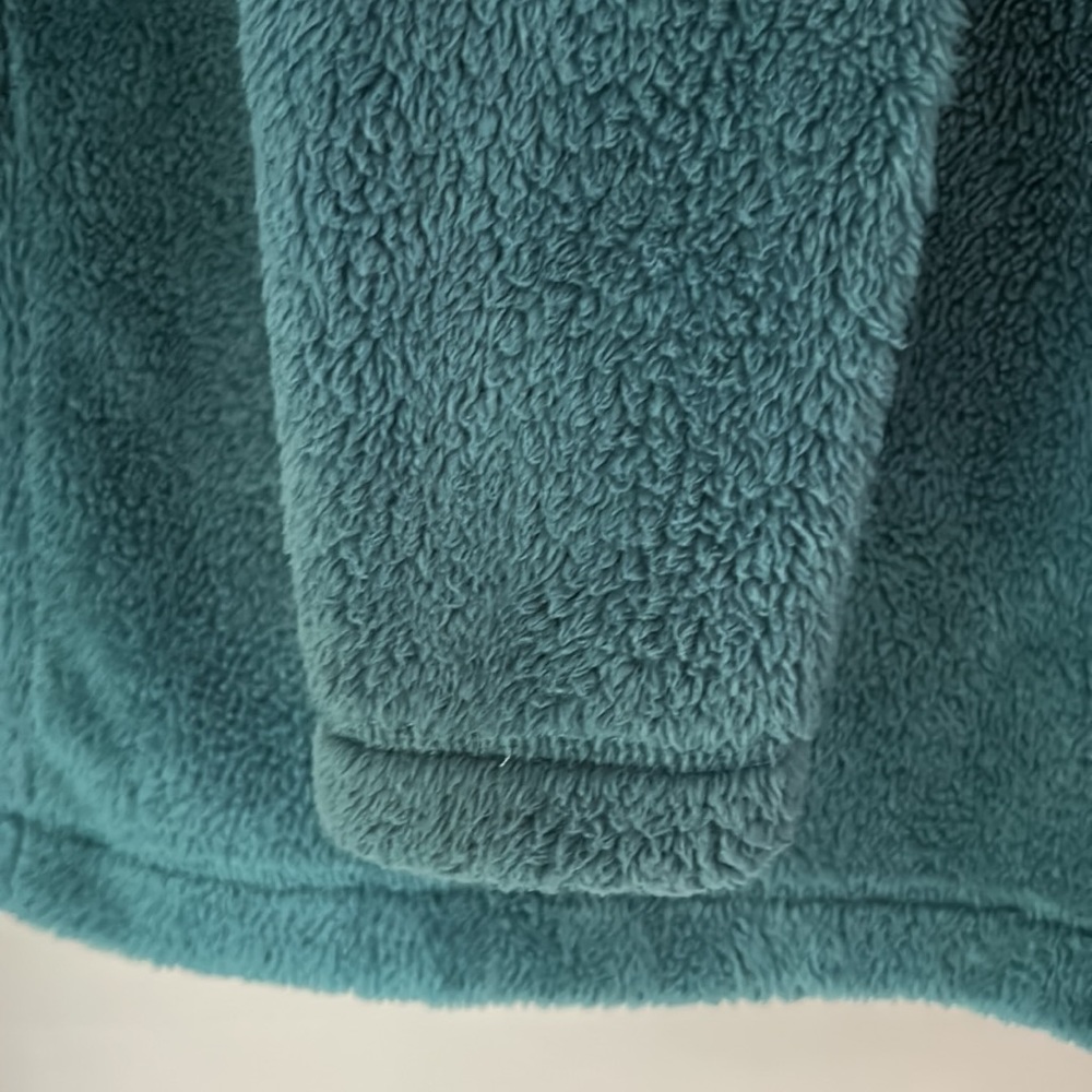 Champion Women’s Fleece Lined Teddy Bear Cowl Neck Sweatshirt - Picture 3 of 6